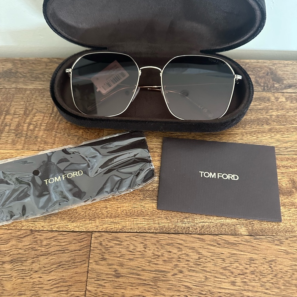 Tom Ford Brown Gradient Sunglasses